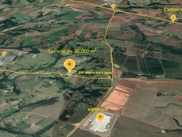 Área de 30.000 m²